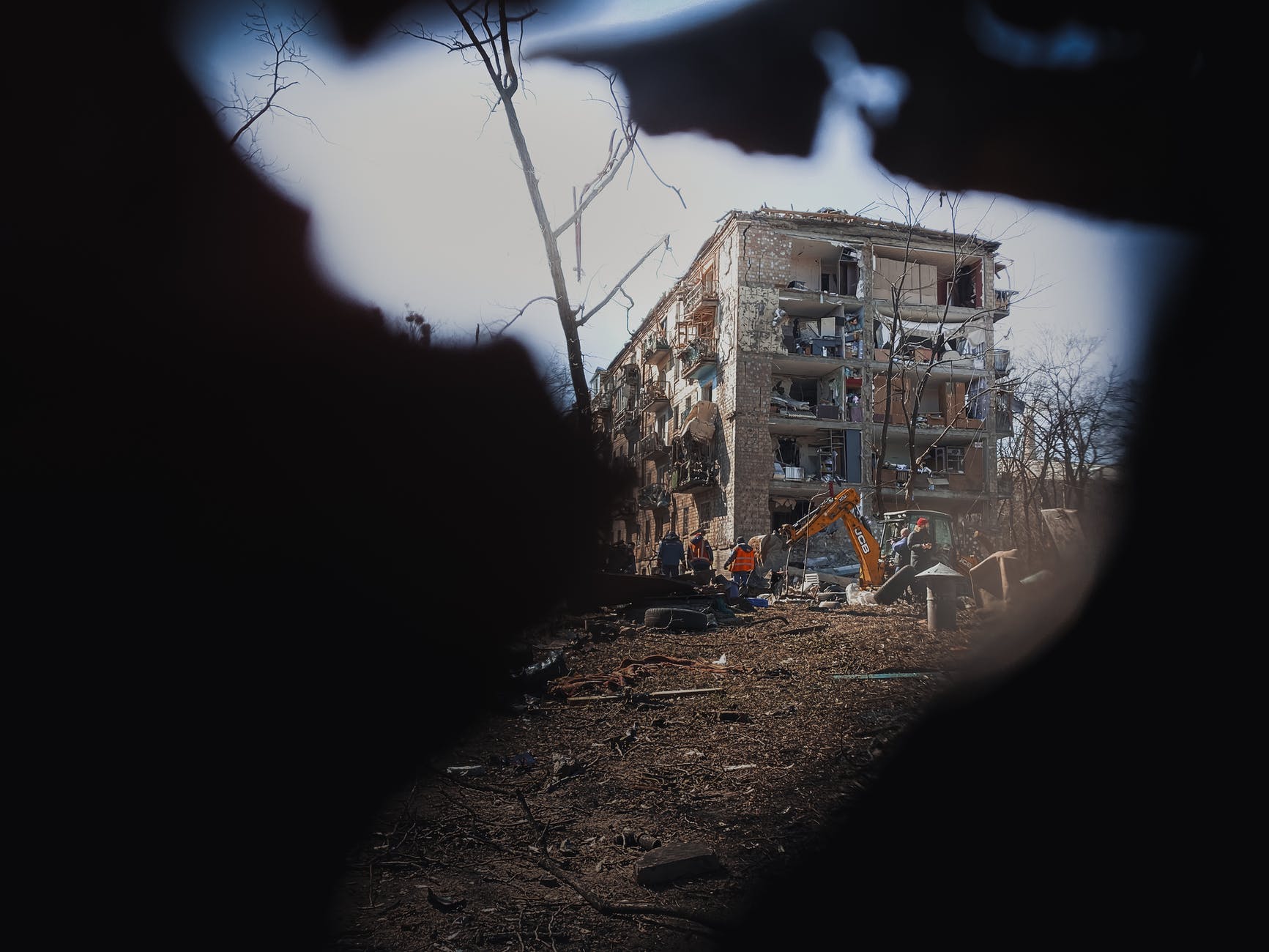 destruction of a residential building in kyiv